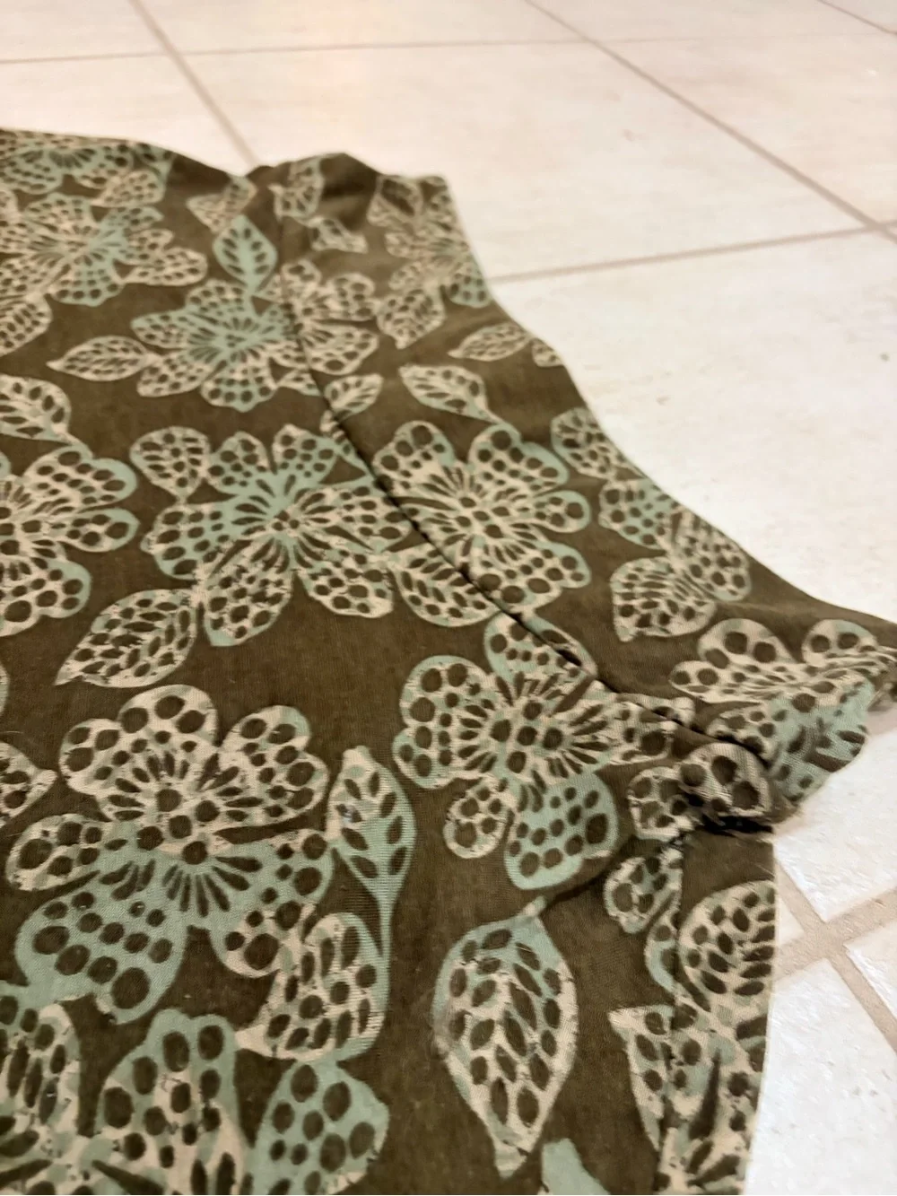 New York & Company Olive Green Floral Circle Skirt